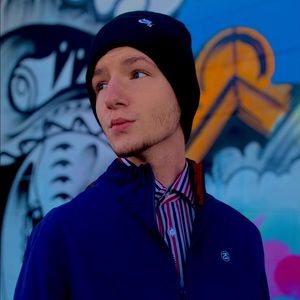 Meet your Posher, Jonathon